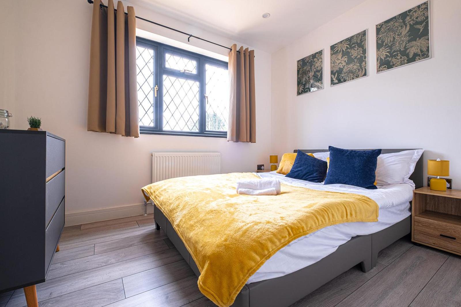 7 Guests - 4 Bedroom - Free Wi-Fi - Kettering Extérieur photo